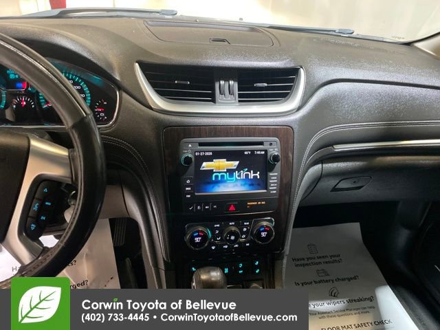 Used 2016 Chevrolet Traverse LT image 17