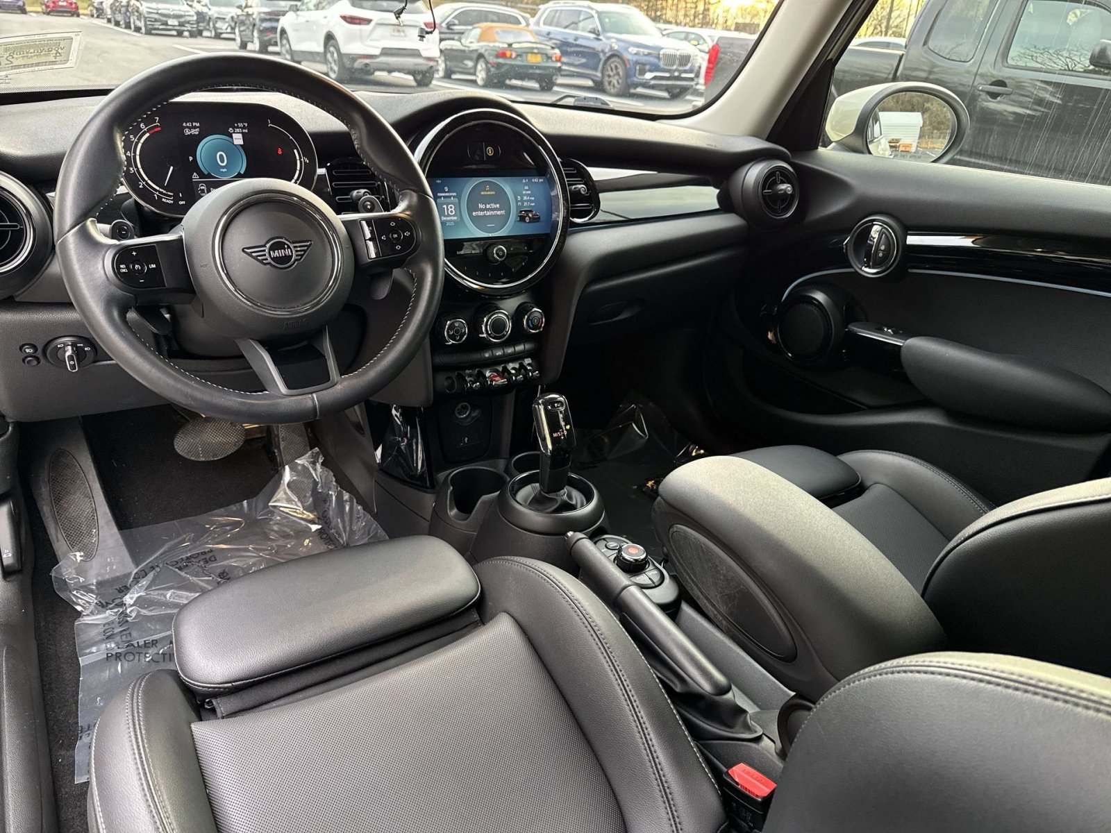 Used 2022 MINI Cooper S image 11
