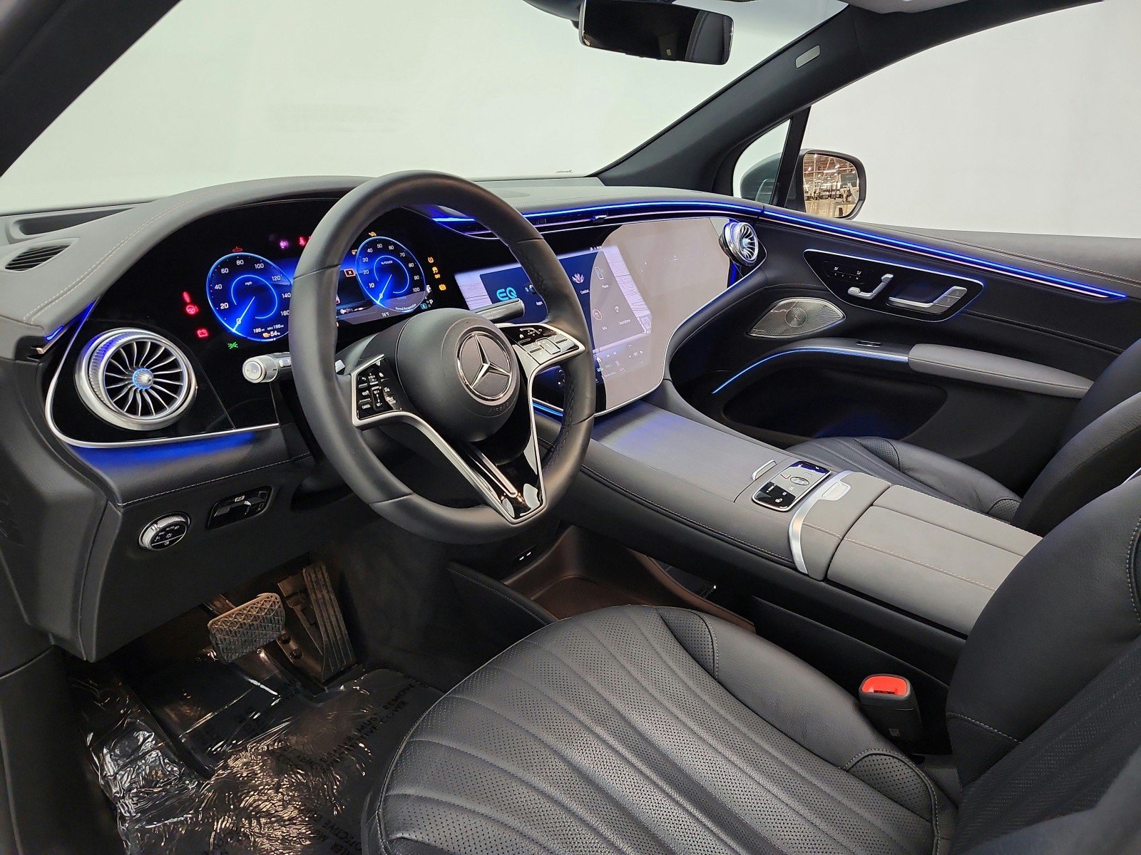 Certified 2023 Mercedes-Benz EQS 580 4MATIC SUV image 12