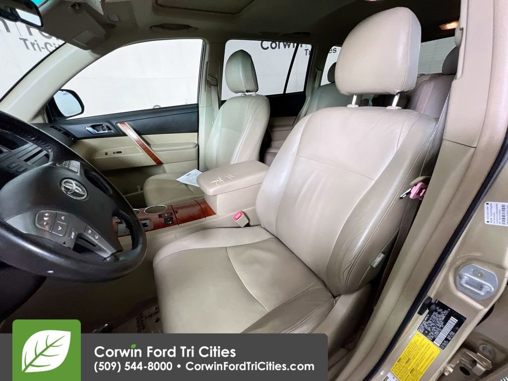 Used 2009 Toyota Highlander Limited image 25