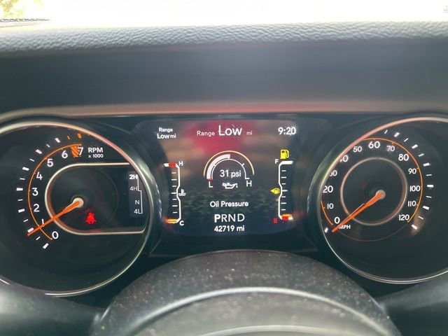 Used 2022 Jeep Gladiator Willys image 10