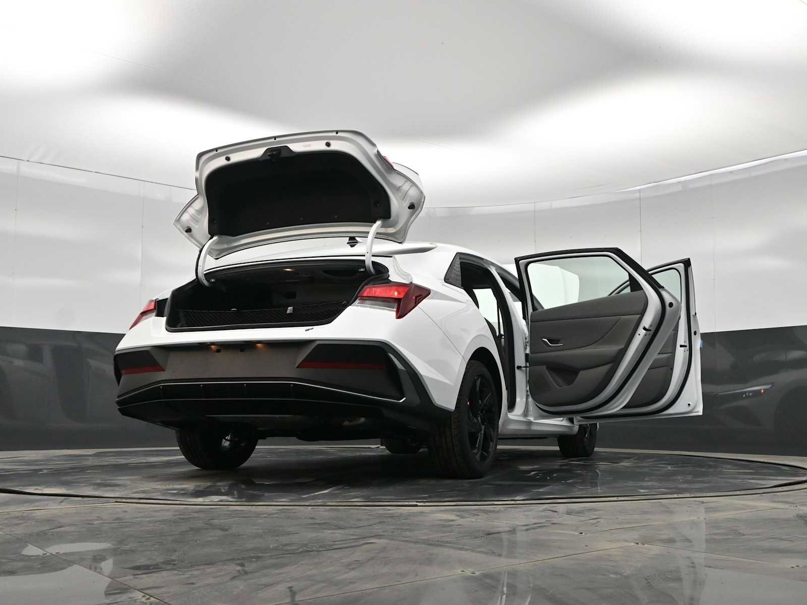 New 2026 Hyundai Elantra Sport image 43