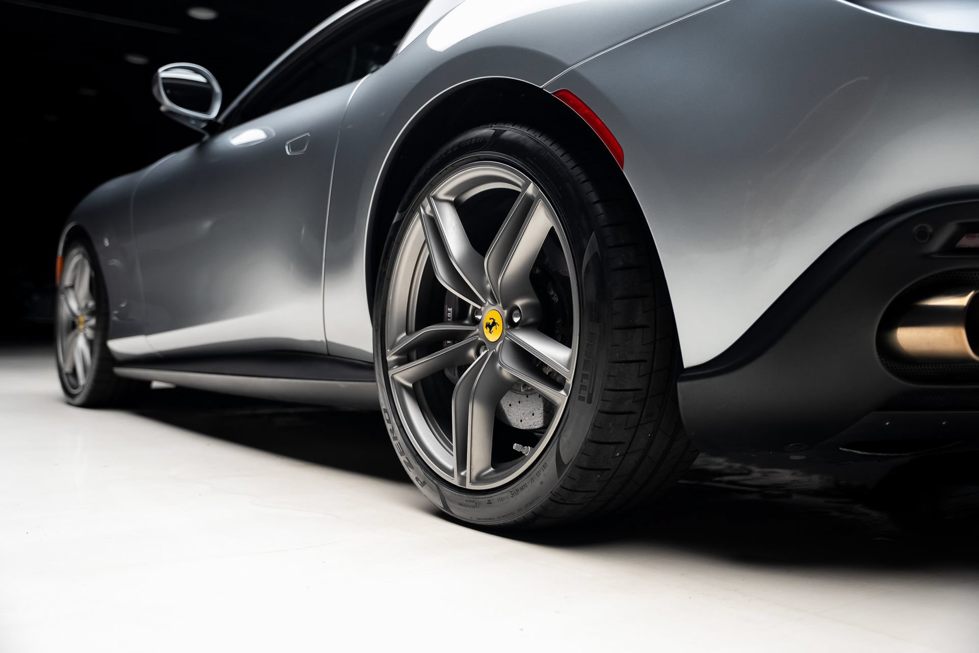 Used 2021 Ferrari Roma RWD image 78