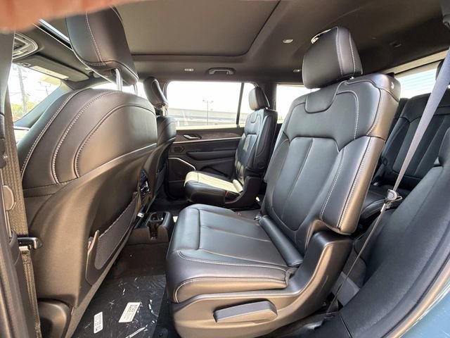 New 2026 Jeep Grand Cherokee L Limited AWD/4WD image 19