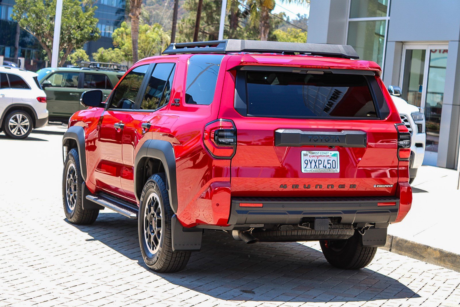 Certified 2026 Toyota 4Runner TRD Off-Road Premium AWD/4WD image 9