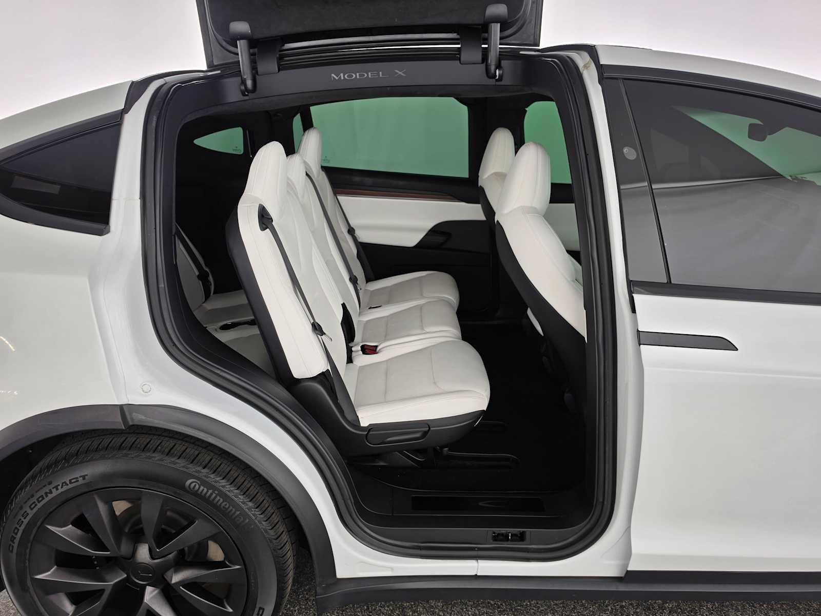 Used 2022 Tesla Model X AWD/4WD image 12