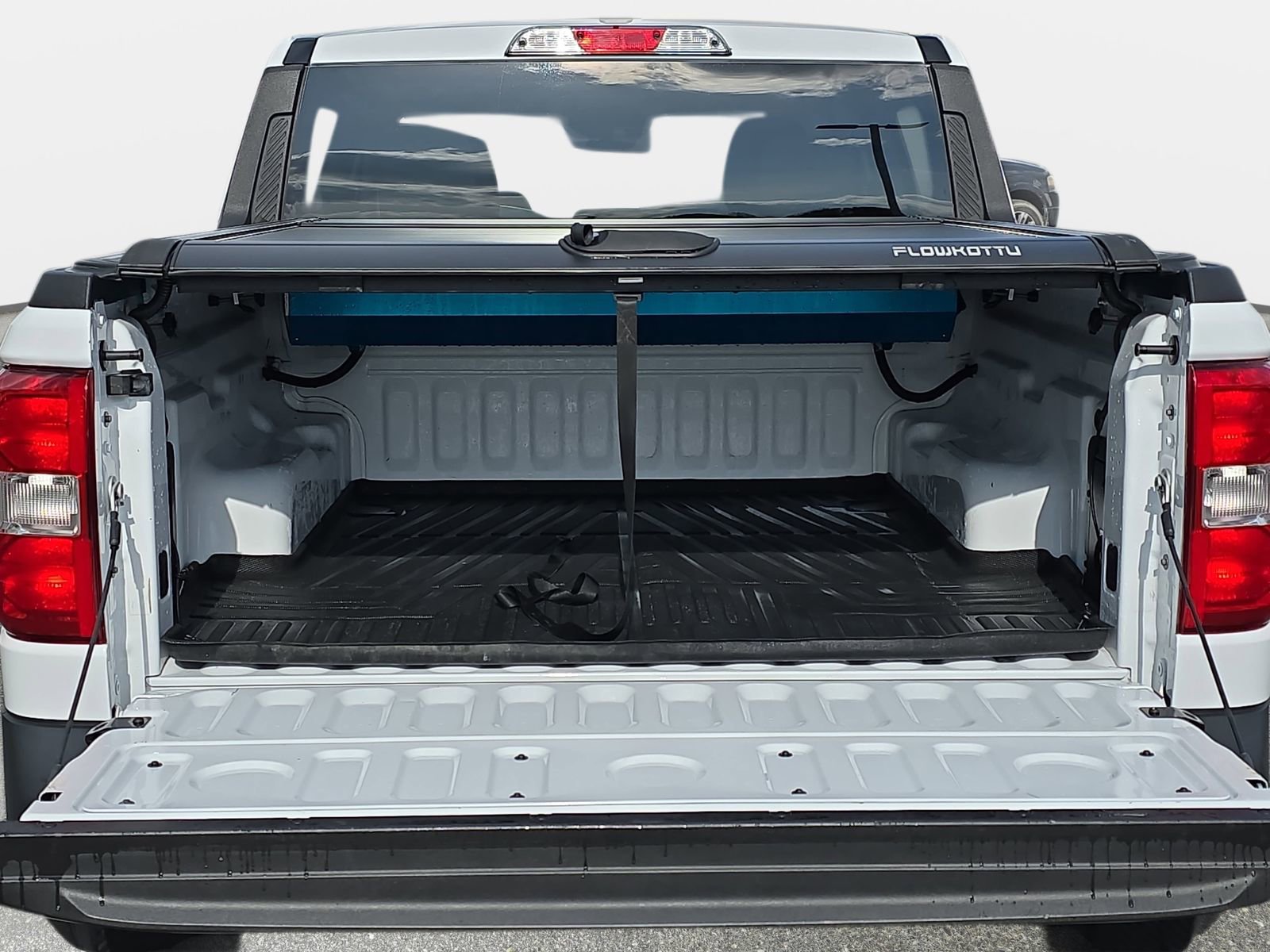 Used 2024 Ford Maverick XLT image 12