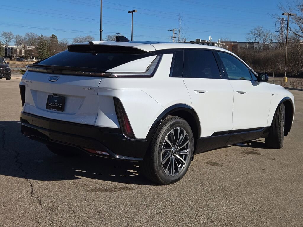 New 2026 Cadillac Lyriq Premium Sport image 11