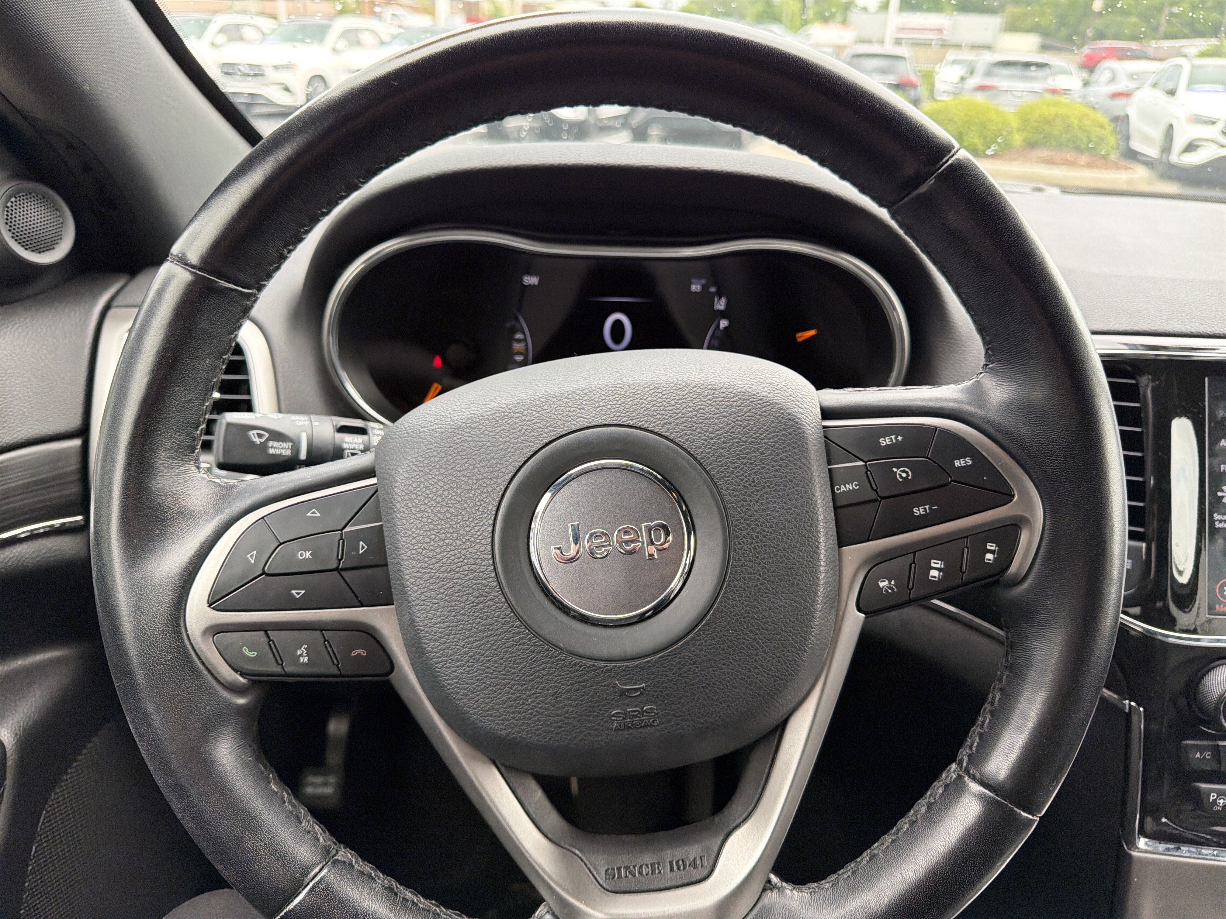 Used 2022 Jeep Grand Cherokee Limited w/ Trailer Tow Group IV AWD/4WD image 18