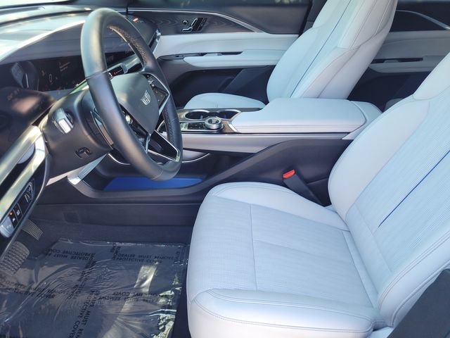 Used 2024 Cadillac Lyriq Sport RWD image 21