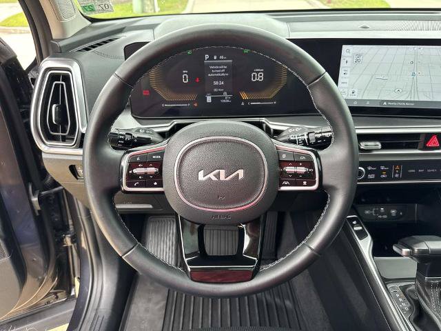 Used 2025 Kia Sorento EX w/ Panoramic Sunroof Package FWD image 25
