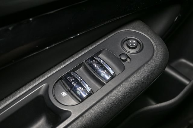 Used 2021 MINI Cooper Clubman S AWD/4WD image 36