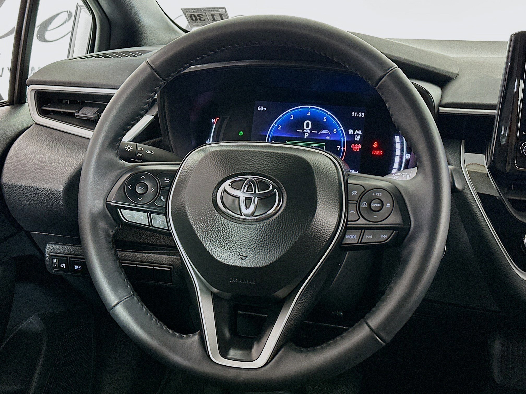 Used 2026 Toyota Corolla SE image 8