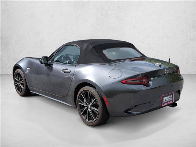 Used 2024 MAZDA MX-5 Miata Grand Touring RWD image 8