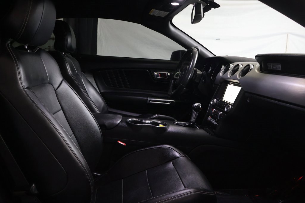 Used 2016 Ford Mustang GT Premium w/ Equipment Group 401A image 9