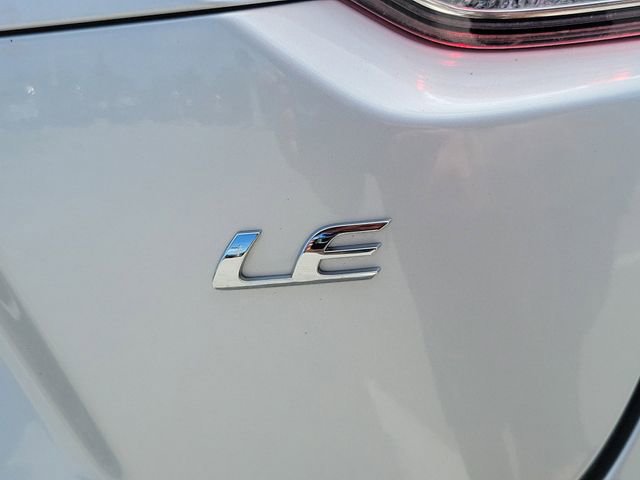 Used 2023 Toyota Corolla LE image 9