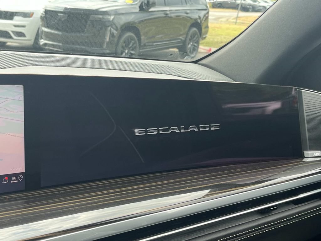 Certified 2025 Cadillac Escalade Premium Luxury w/ Touring Package AWD/4WD image 37