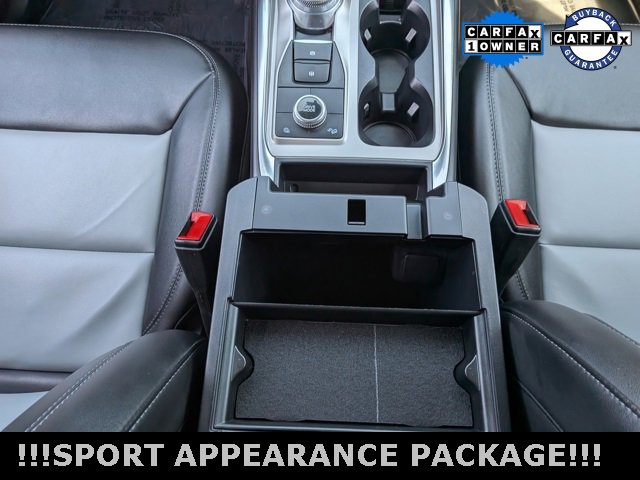 Used 2022 Ford Explorer XLT w/ Equipment Group 202A image 32