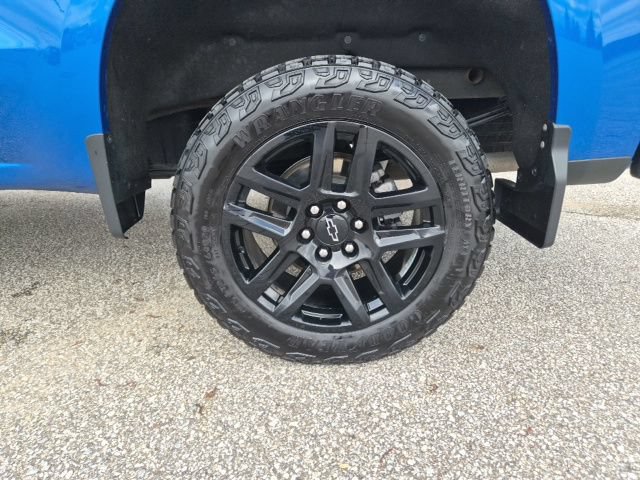 Used 2024 Chevrolet Silverado 1500 LT Trail Boss w/ Protection Package AWD/4WD image 9