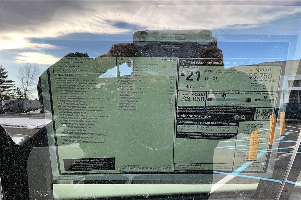 New 2025 Land Rover Range Rover SE image 14
