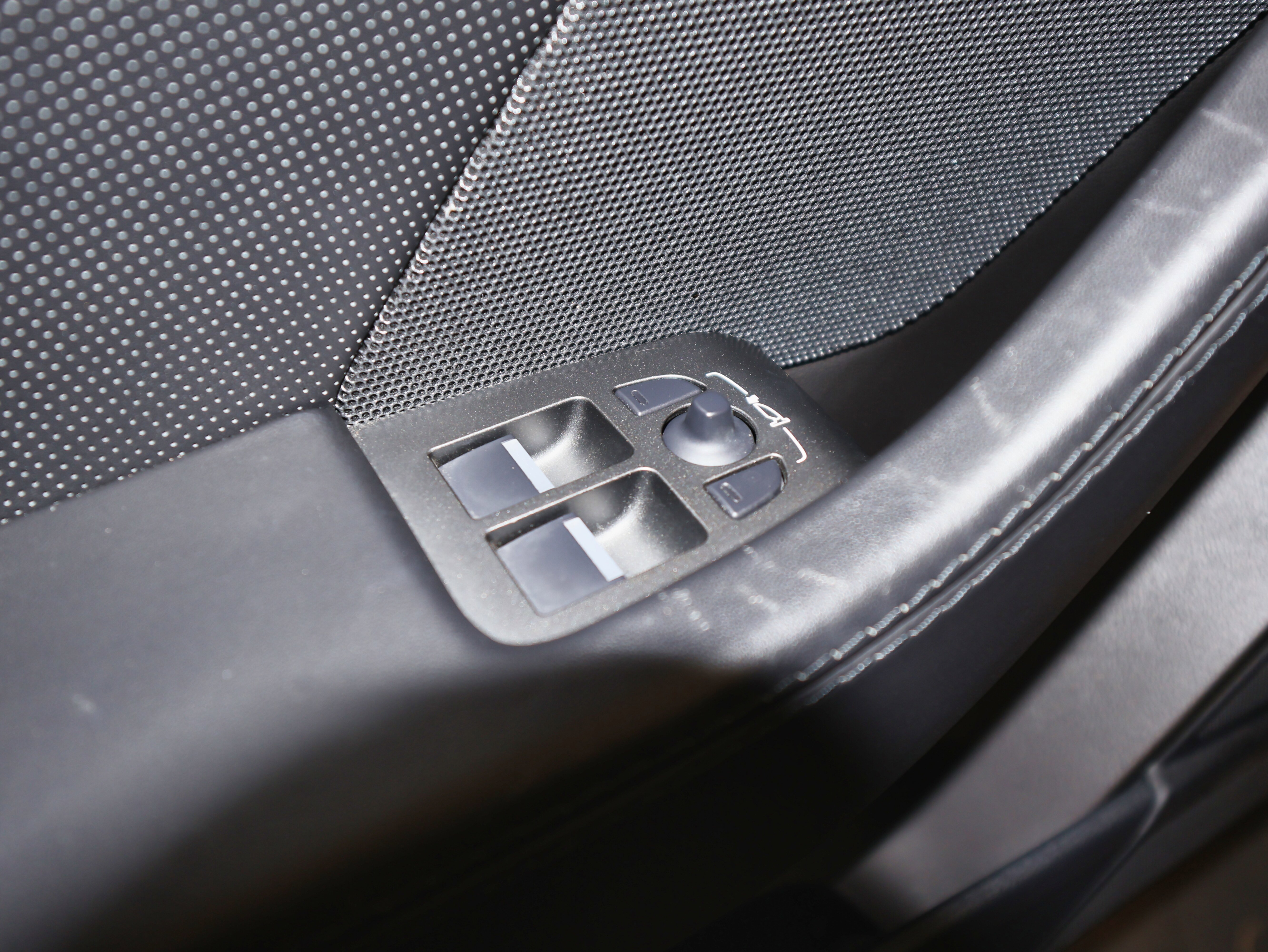 Used 2021 Jaguar F-TYPE R-Dynamic image 26