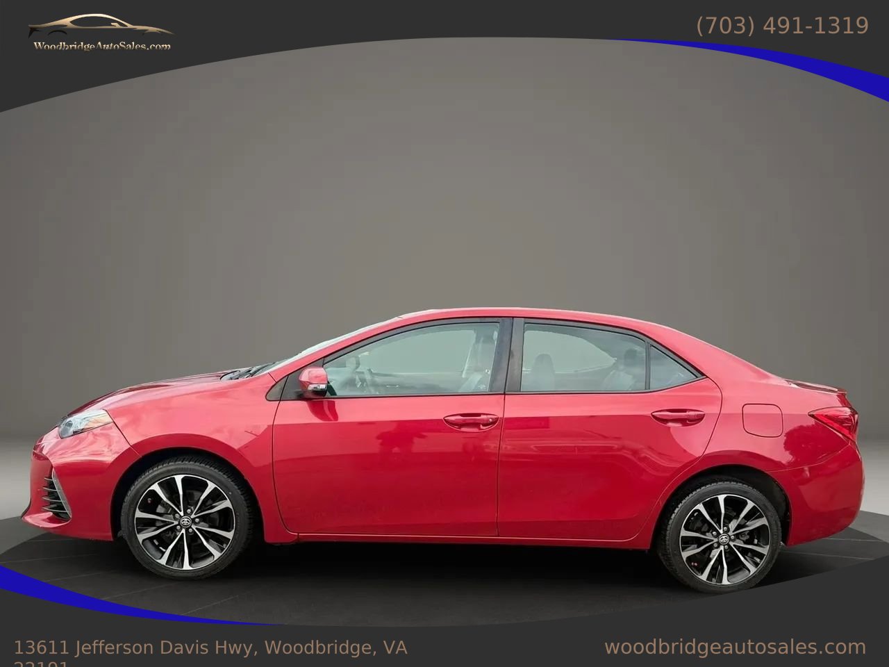 Used 2017 Toyota Corolla SE w/ SE Premium Package FWD image 3