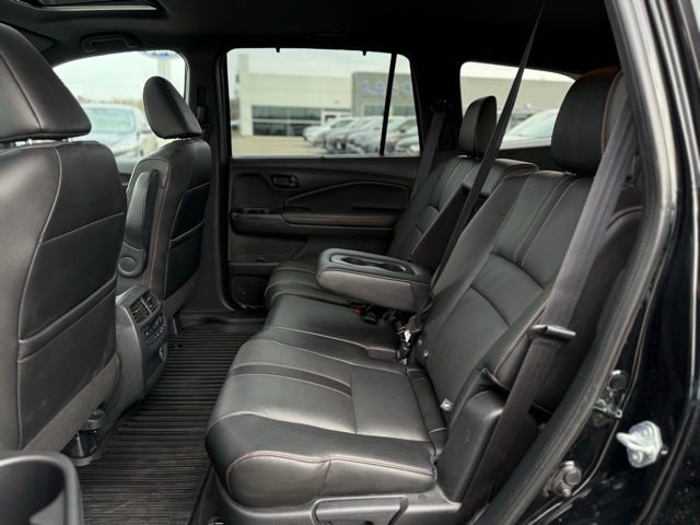 Used 2022 Honda Pilot TrailSport image 17