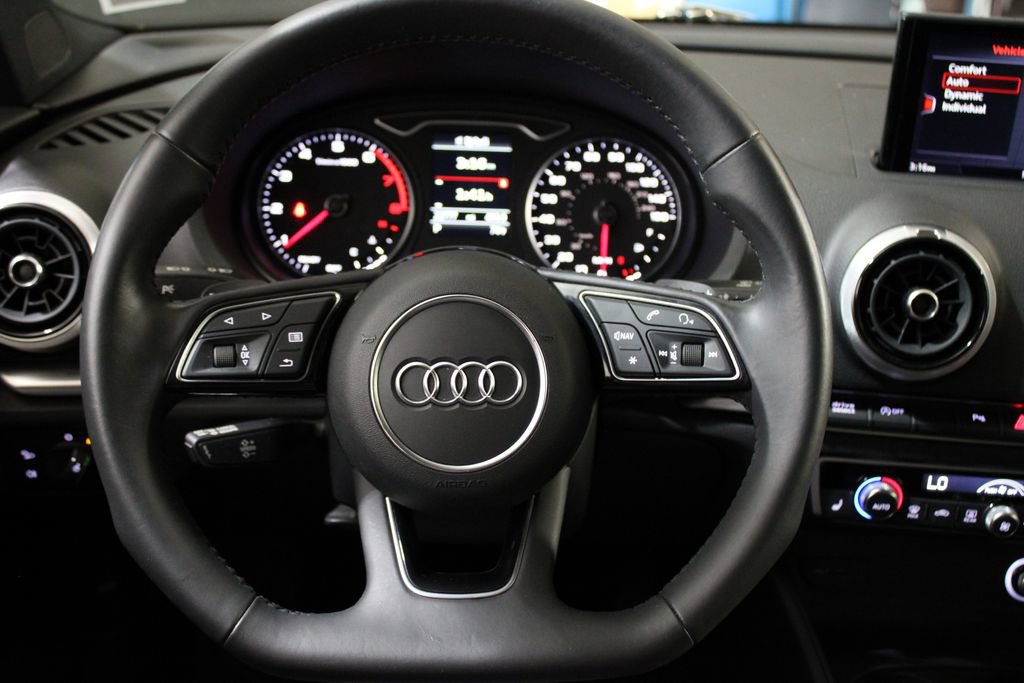 Used 2020 Audi A3 2.0T Premium image 11