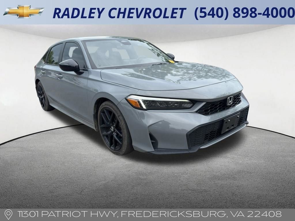 Used 2025 Honda Civic Sport image 3