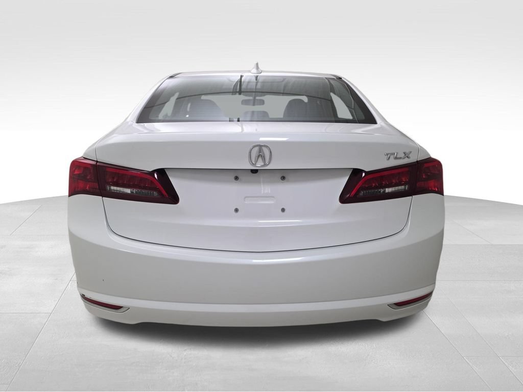 Used 2017 Acura TLX FWD image 8
