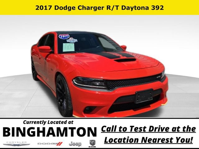 Used 2017 Dodge Charger R/T RWD image 1