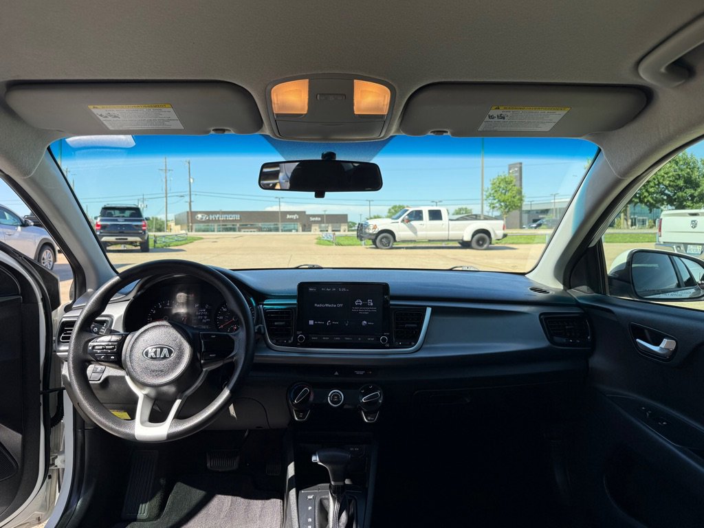 Used 2021 Kia Rio LX FWD image 18
