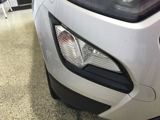Used 2021 Ford EcoSport SES image 26