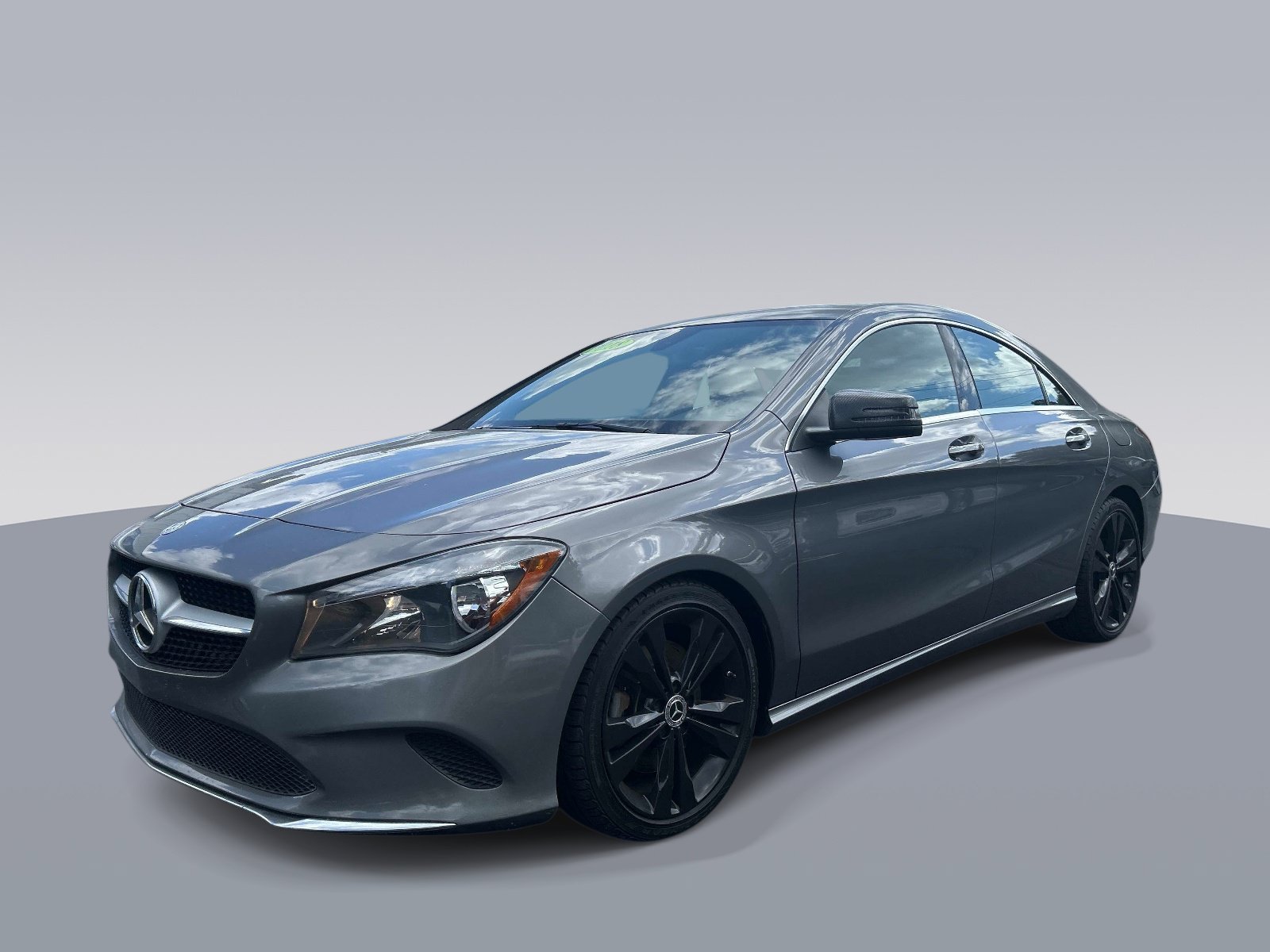 Used 2018 Mercedes-Benz CLA 250 4MATIC image 7