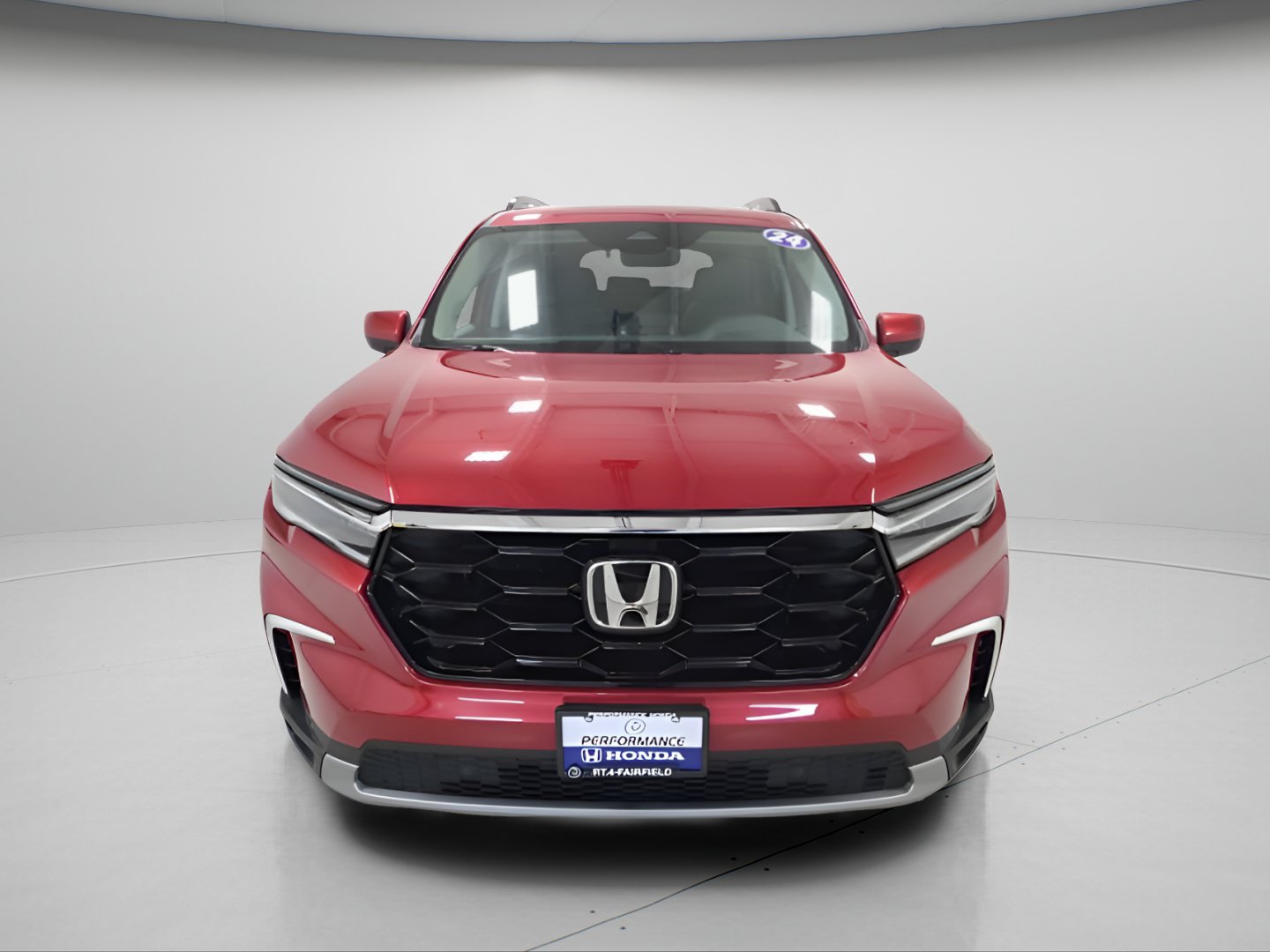 Used 2024 Honda Pilot Touring image 2
