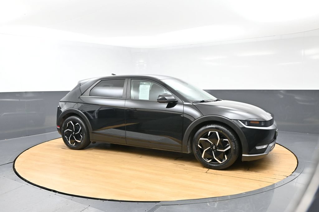 Used 2022 Hyundai Ioniq 5 SE w/ Cargo Package RWD image 5