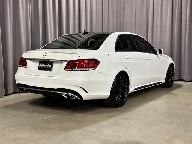 Used 2014 Mercedes-Benz E 250 BlueTEC 4MATIC Sedan image 5