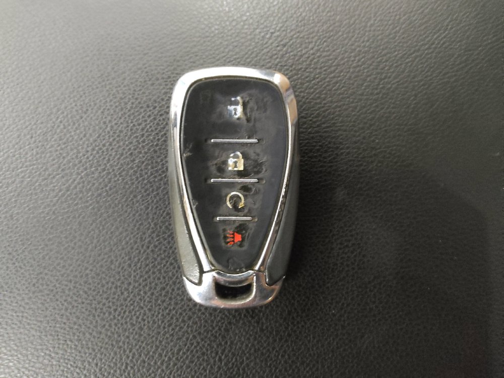 Used 2017 Chevrolet Volt Premier w/ Driver Confidence II Package FWD image 32