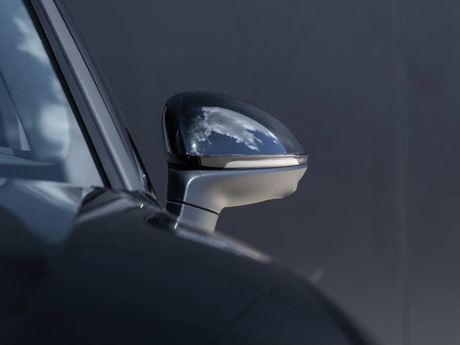 New 2026 Porsche Cayenne S AWD/4WD image 18