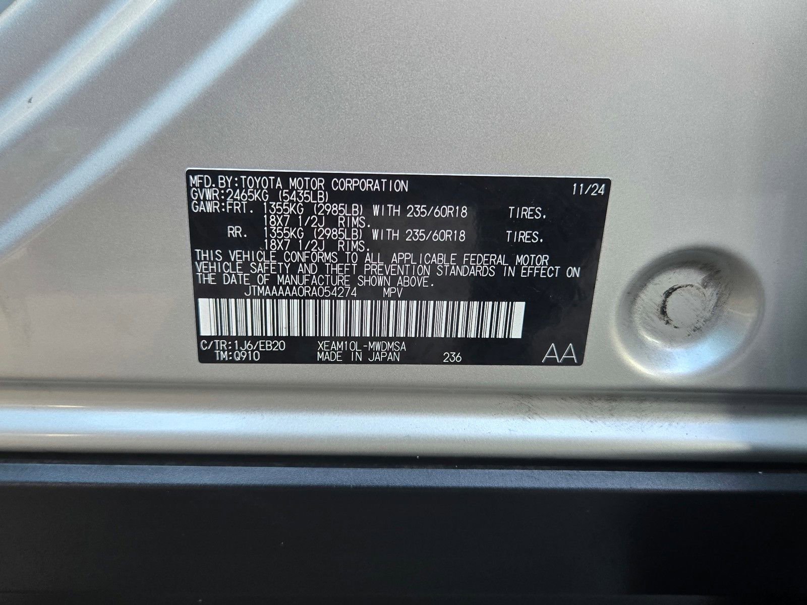 Used 2024 Toyota bZ4X Limited image 28