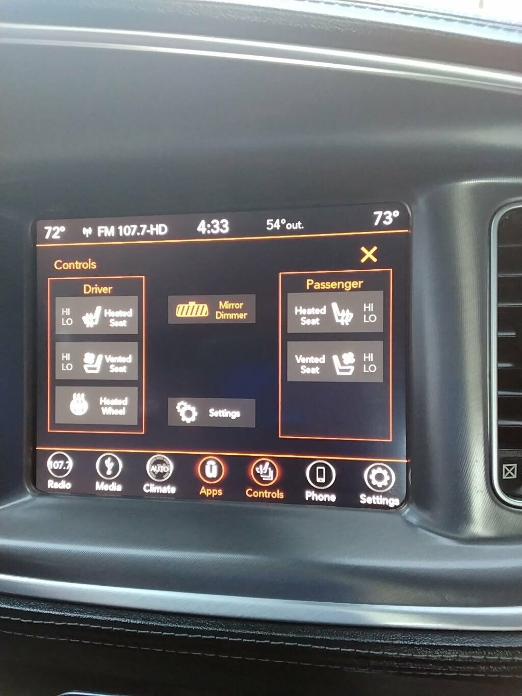 Used 2019 Dodge Charger SXT image 20