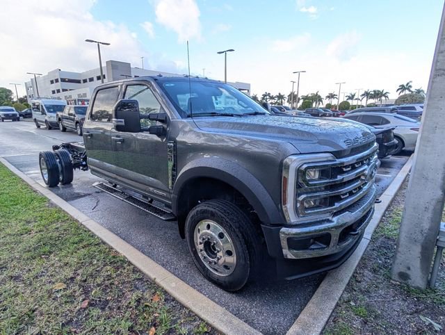 New 2026 Ford F450 Lariat image 2