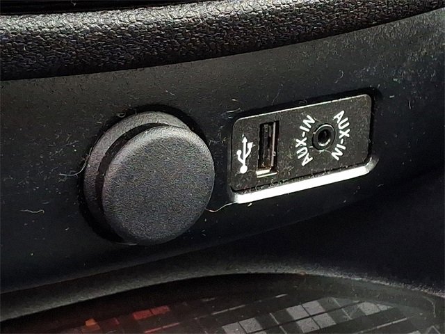 Used 2017 MINI Cooper Clubman ALL4 image 25