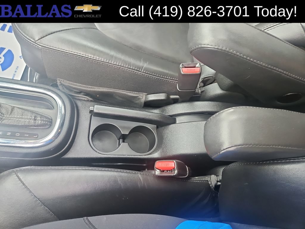 Certified 2011 Chevrolet HHR LT w/ LT Preferred Equipment Group FWD image 18