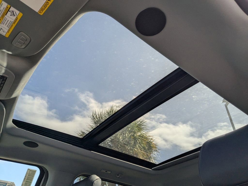 New 2026 Ford F350 Lariat image 23