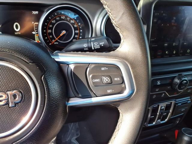 Used 2023 Jeep Gladiator Overland image 18