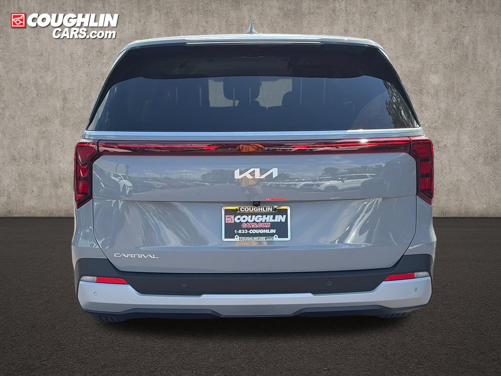 New 2027 Kia Carnival FWD image 6