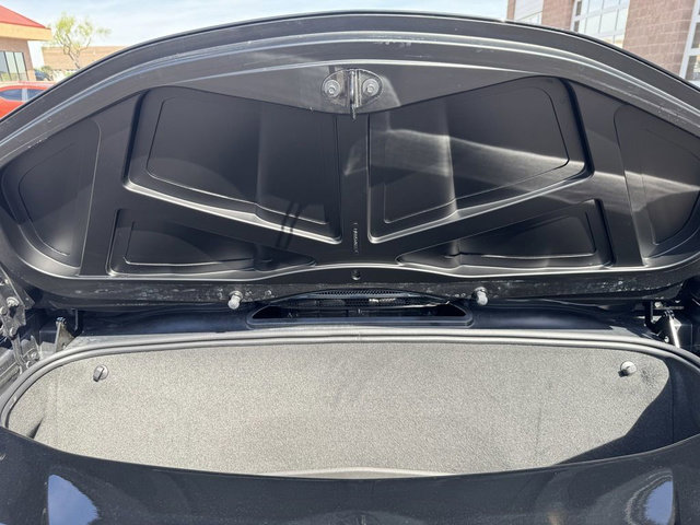 Used 2024 Chevrolet Corvette Stingray Premium Conv w/ Z51 Performance Package image 22