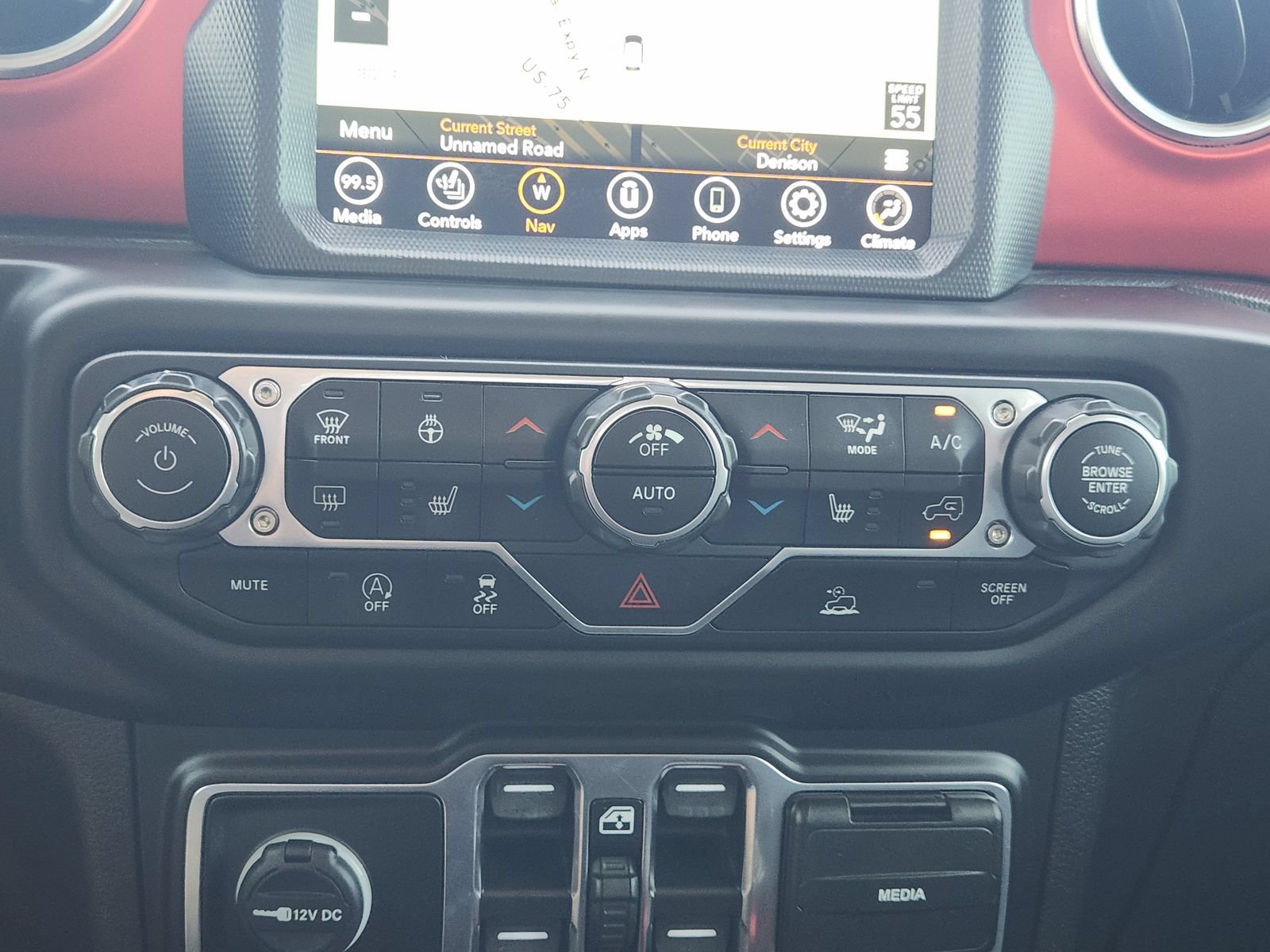 Used 2020 Jeep Gladiator Rubicon AWD/4WD image 22