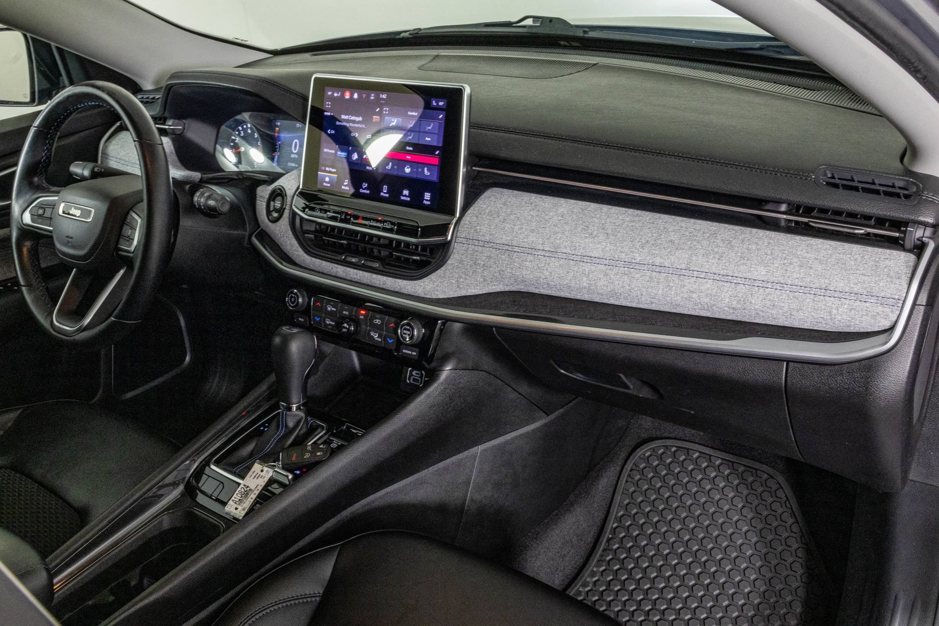 Used 2022 Jeep Compass Latitude w/ Convenience Group AWD/4WD image 48
